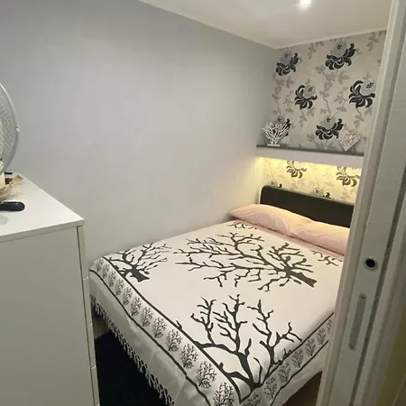 Naxos Beach Apartment *